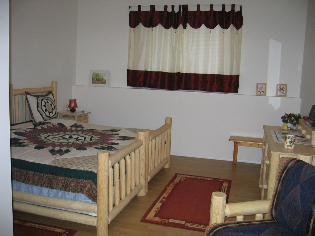 Little Black Bear Lodge/B&B Bridge Lake Dış mekan fotoğraf