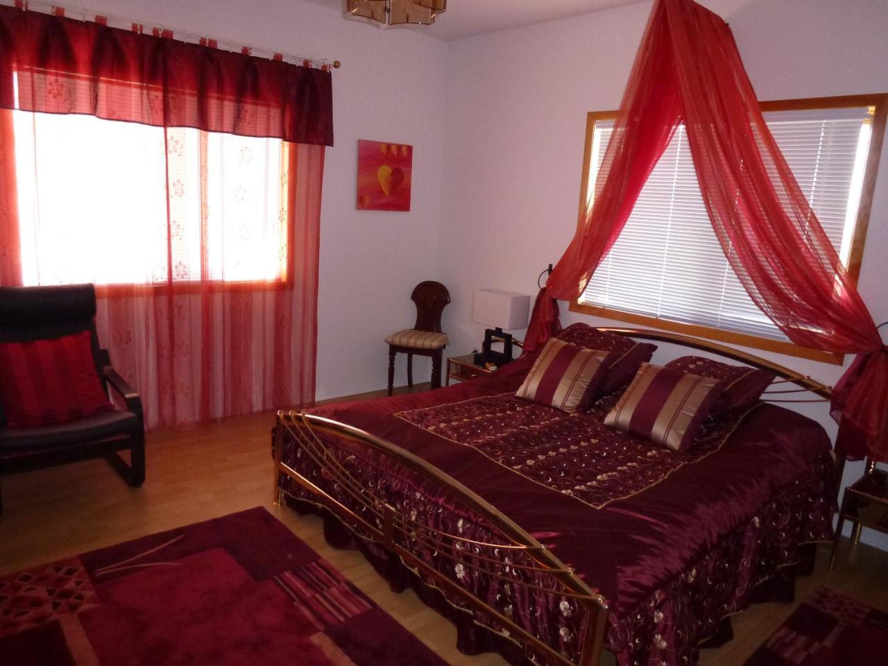Little Black Bear Lodge/B&B Bridge Lake Dış mekan fotoğraf